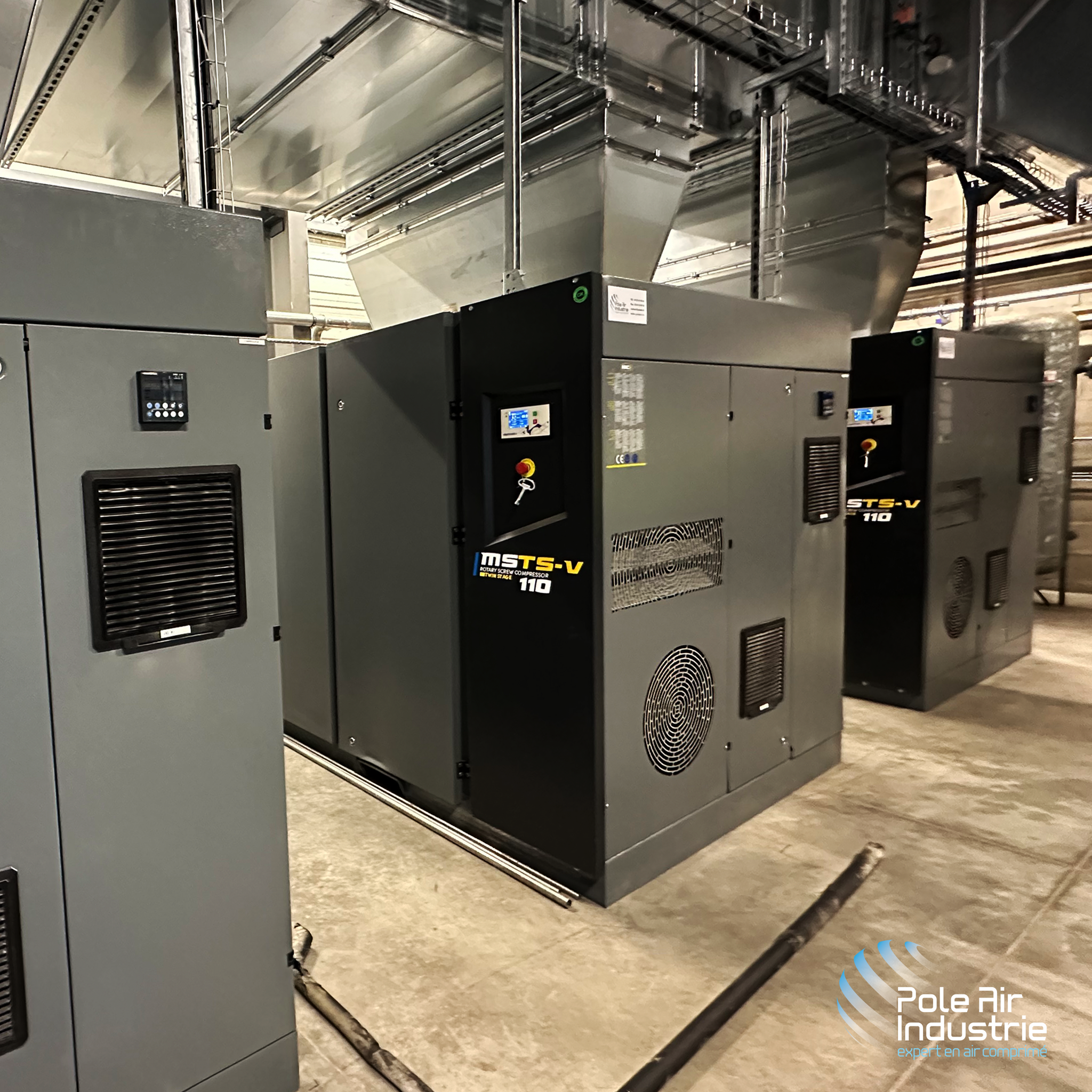 Compresseur d’air industriel en fonctionnement dans une usine