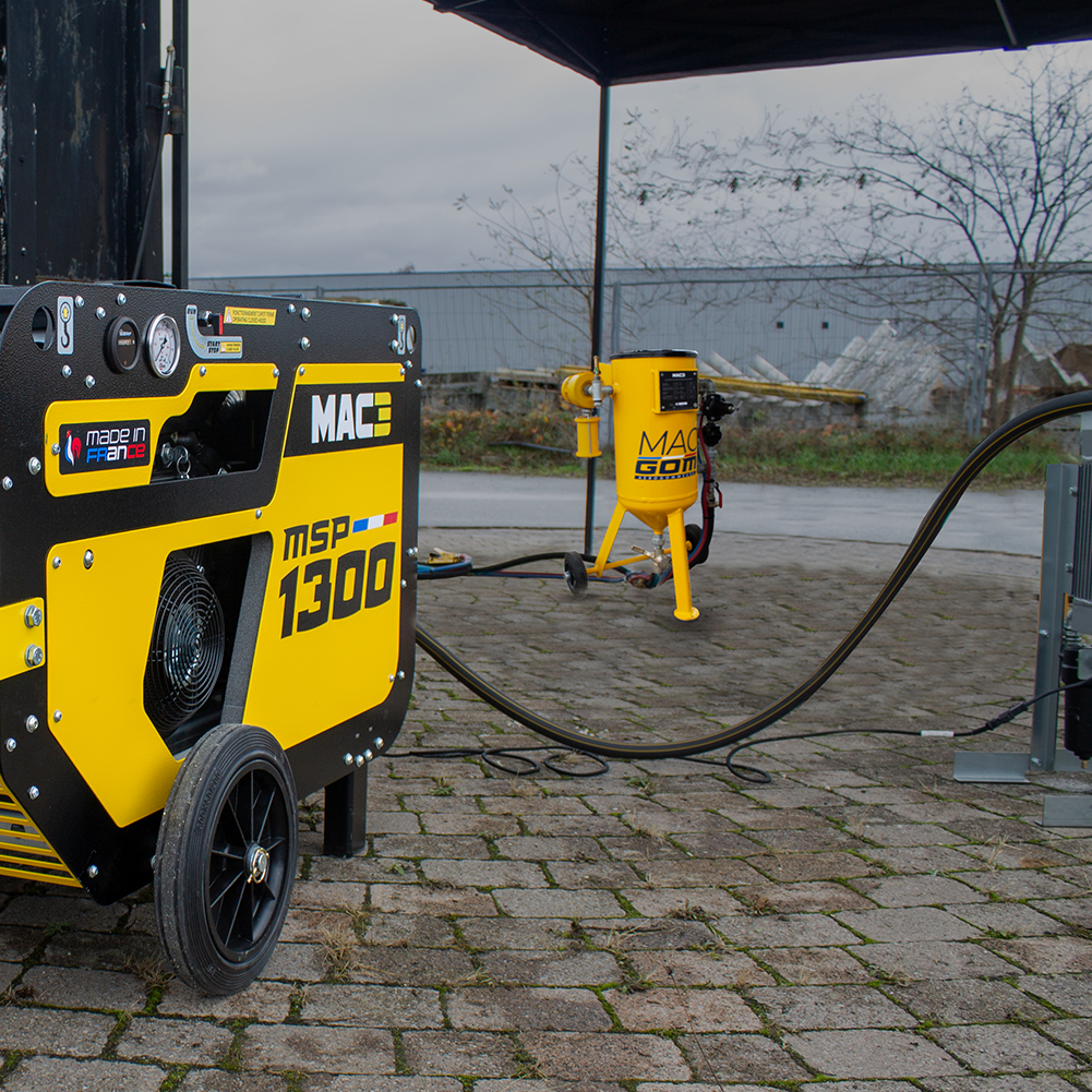 Aérogommage chantier BTP décapage bois pierre métal air comprimé compresseur