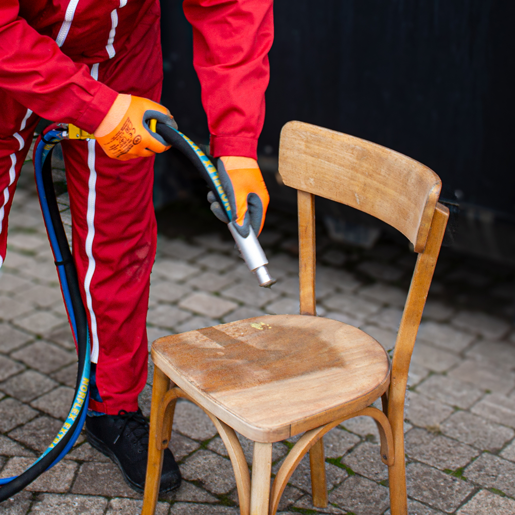 Aérogommage basse pression chantier BTP décapage surface compresseur air