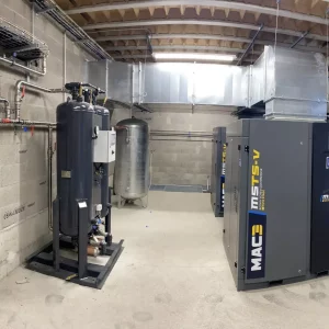 nouvelle installation experts mise en service compresseur industriel air comprimé MAC3 Pole Air Industrie usine